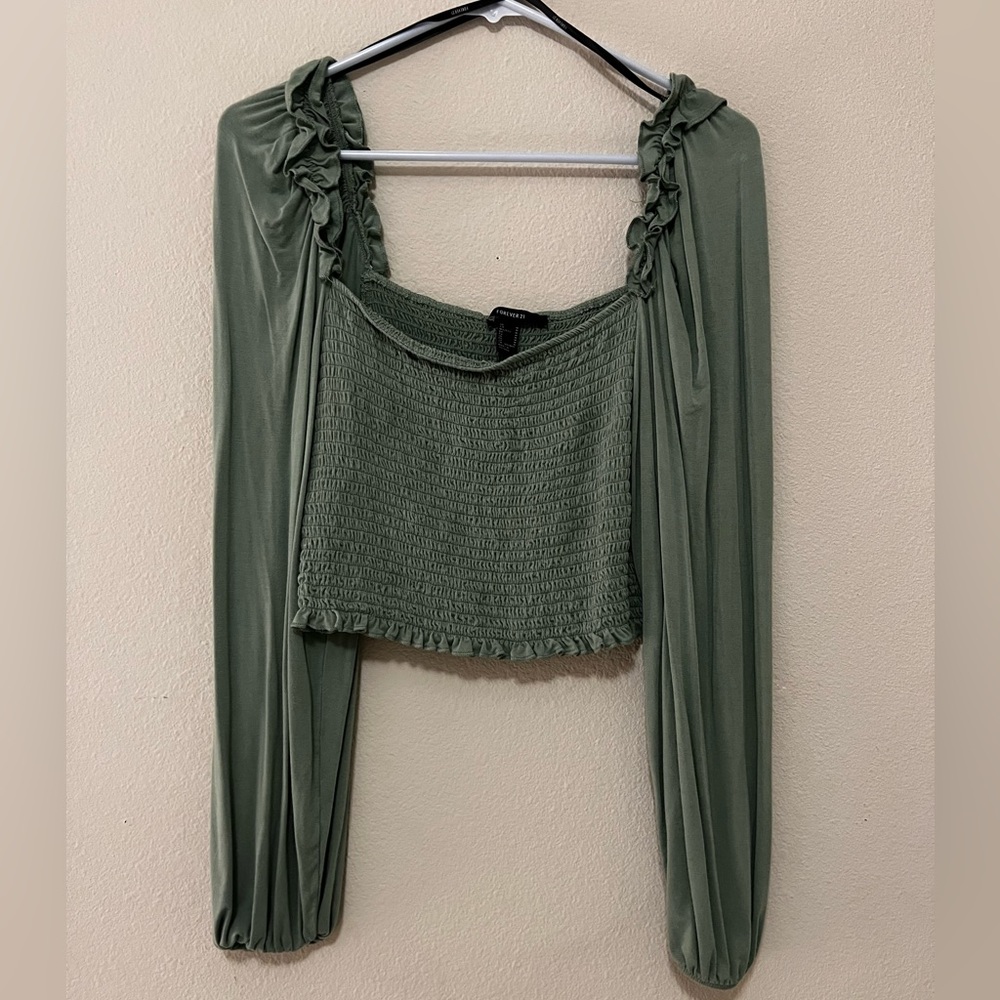 Medium green long sleeve top